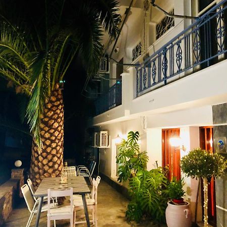 Hotel George Agios Kirykos  Ngoại thất bức ảnh