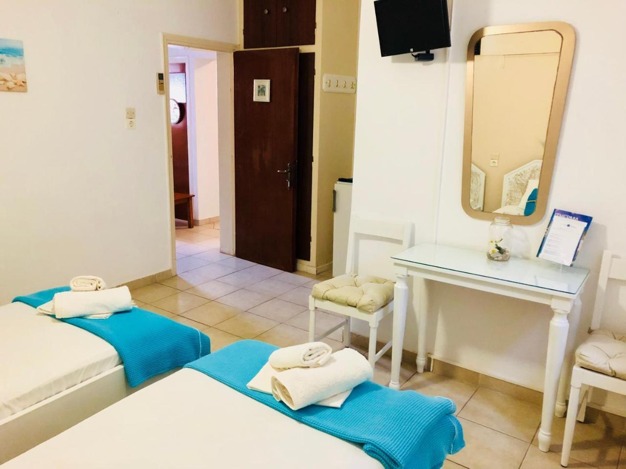 Hotel George Agios Kirykos  Ngoại thất bức ảnh